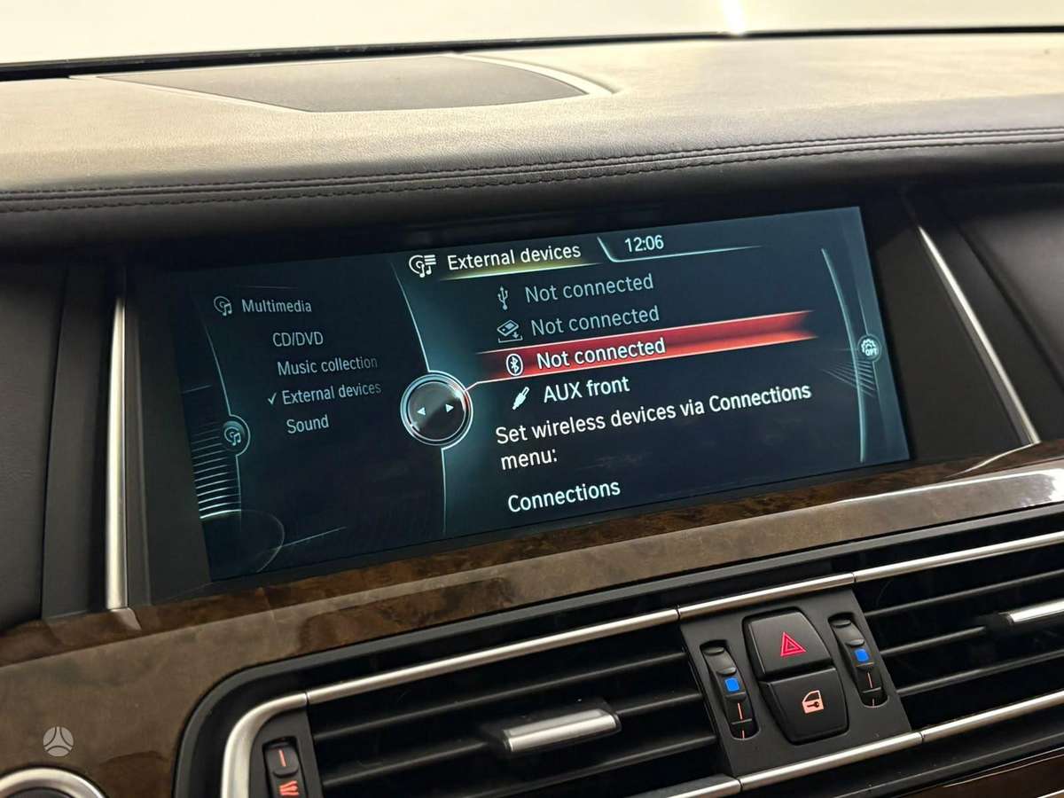 BMW 730, 3.0 l., sedanas