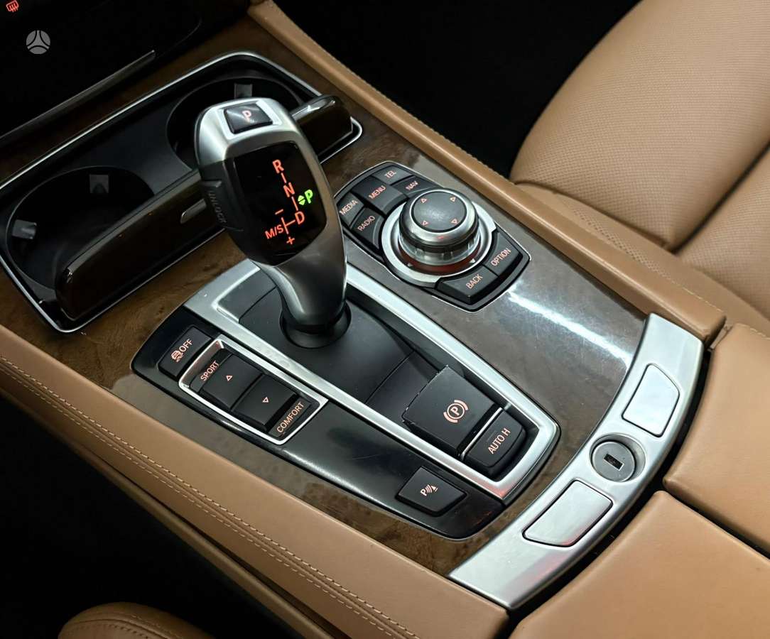 BMW 730, 3.0 l., sedanas