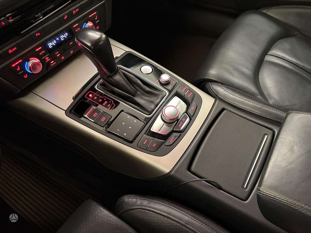 Audi A6 allroad, 3.0 l., wagon