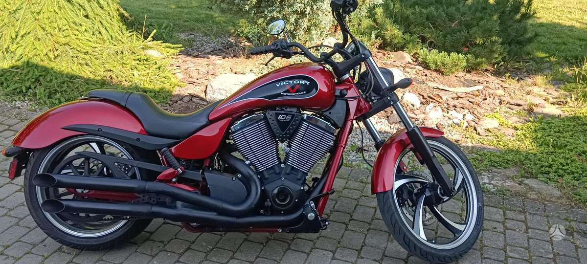Victory Jackpot 1731cc, choppers