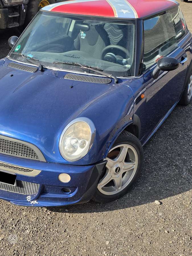 Mini Cooper rezerves daļās