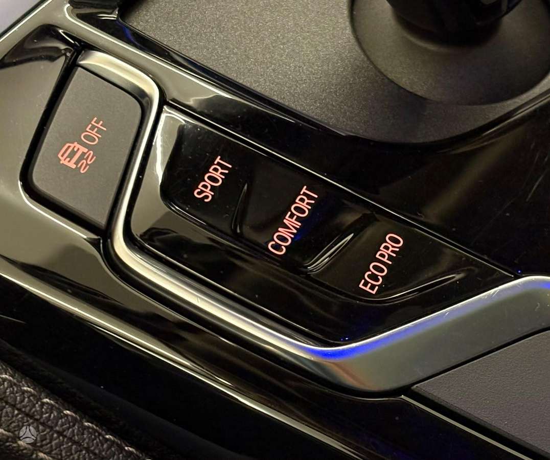 BMW 520, 2.0 l., Седан
