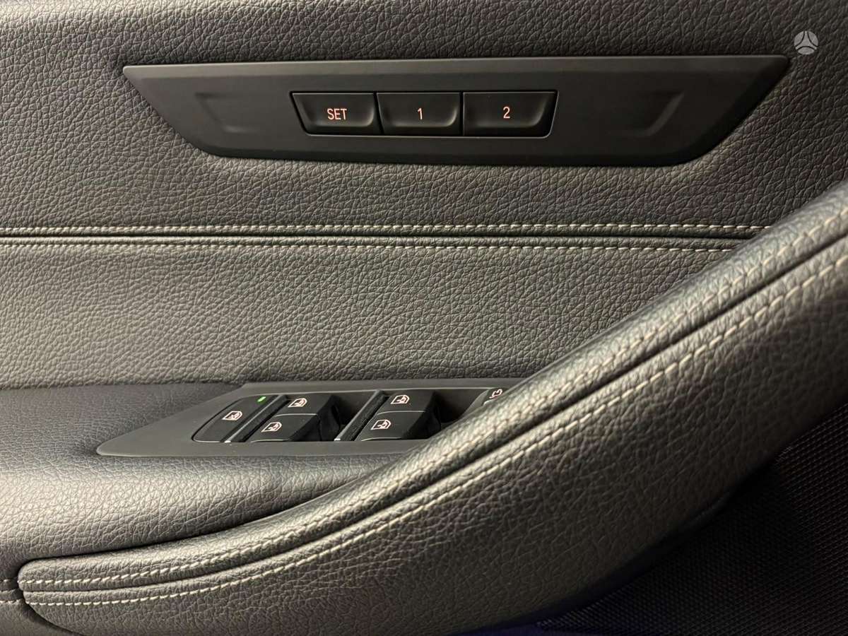 BMW 520, 2.0 l., Седан