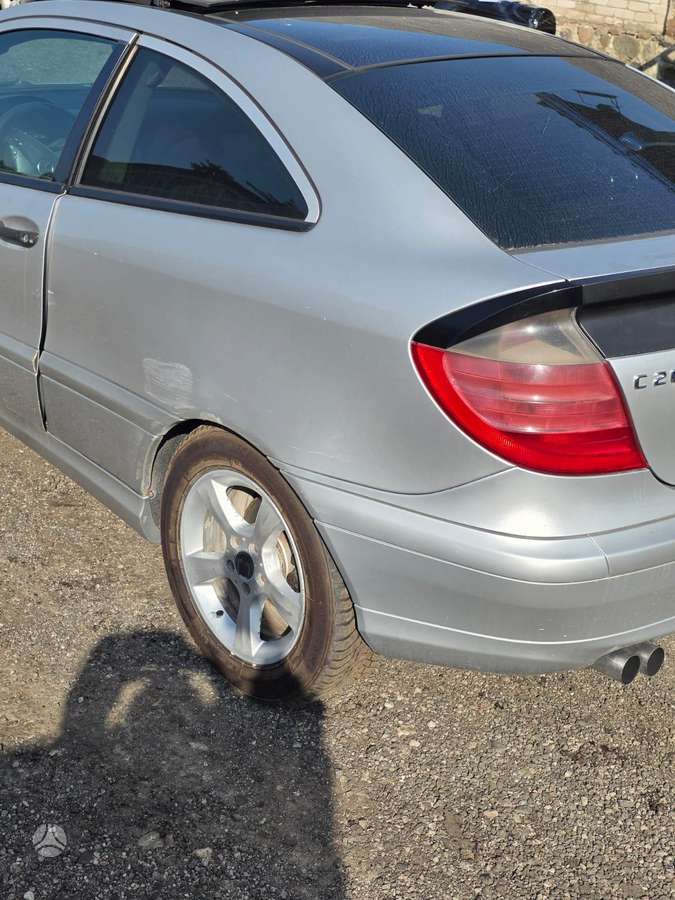 Mercedes-Benz C200 по частям