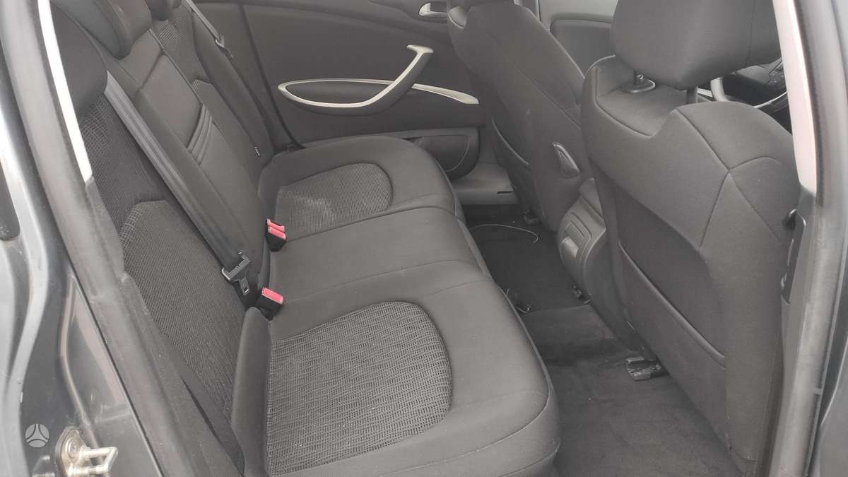 Citroen C5, 2.0 l., Седан