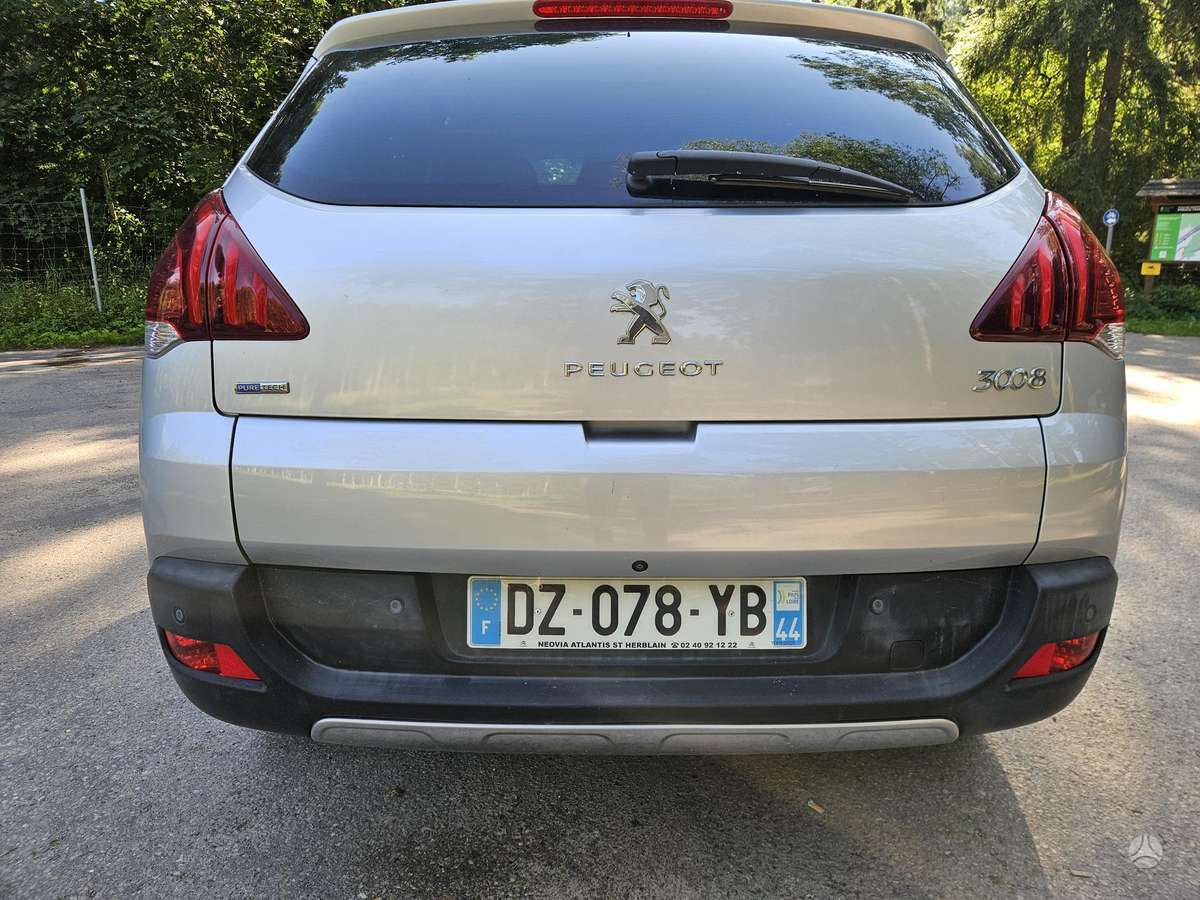 Peugeot 3008 - 8