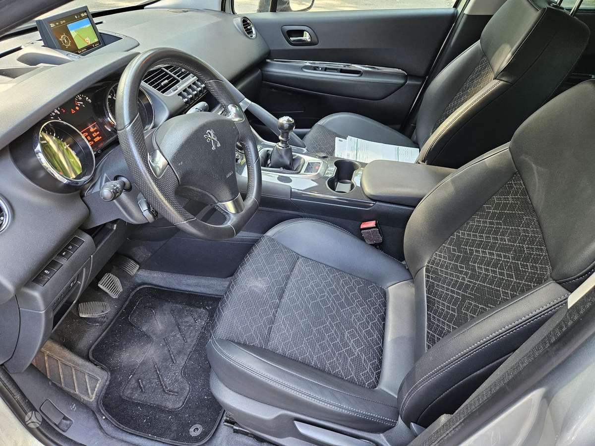 Peugeot 3008 - 9