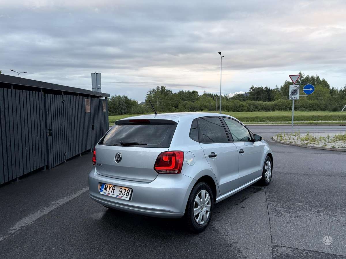 Volkswagen Polo - 7