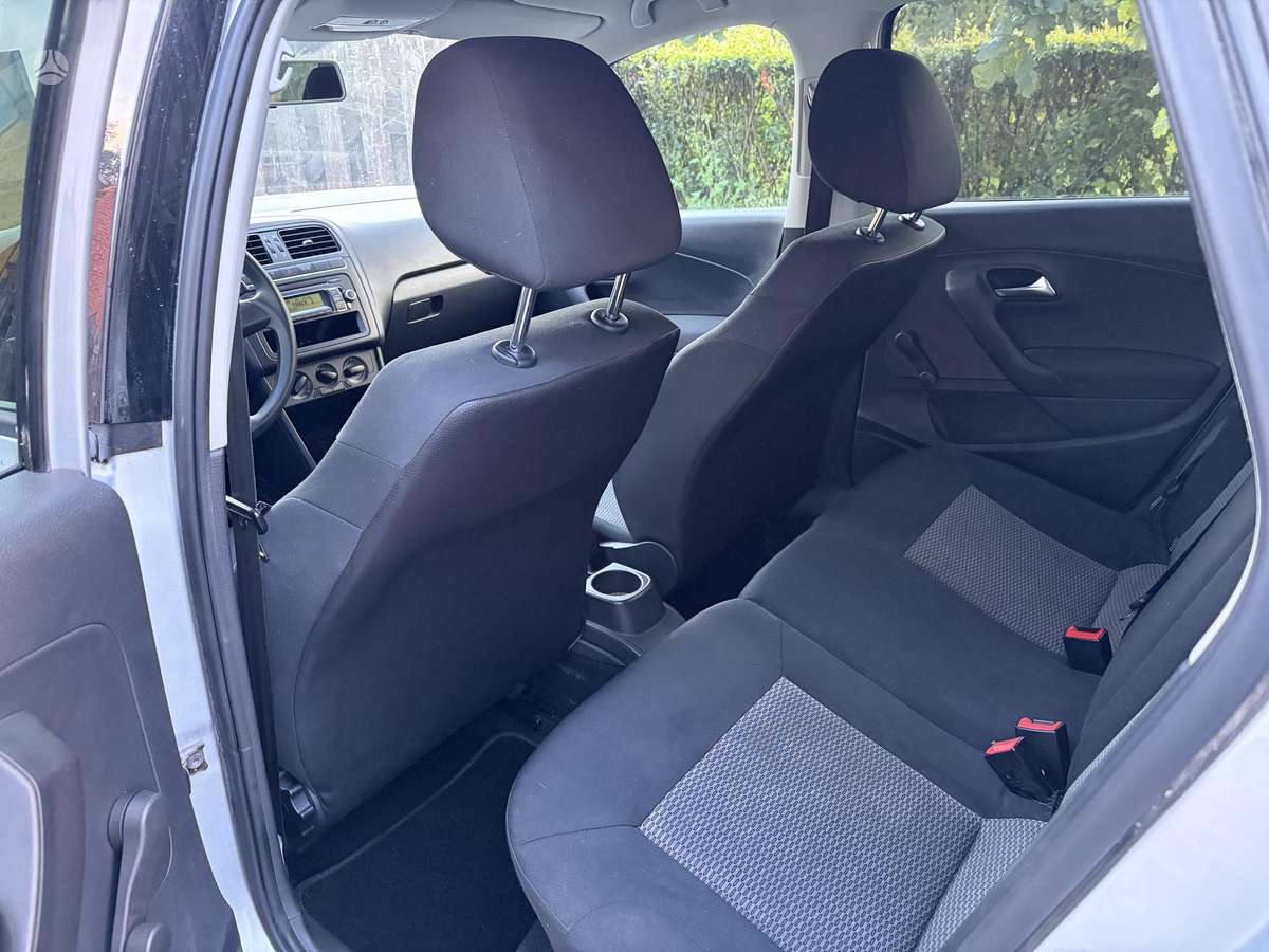 Volkswagen Polo - 11
