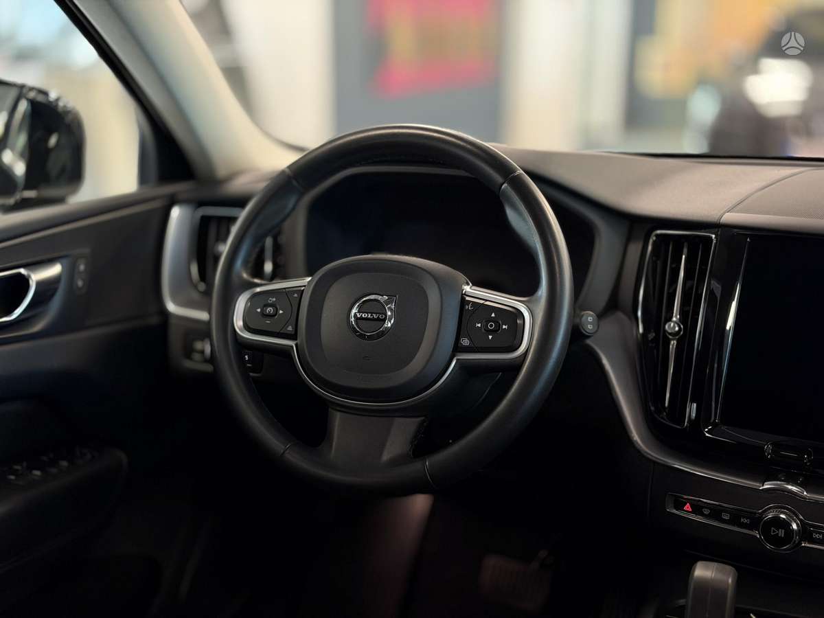 Volvo XC60 - 8