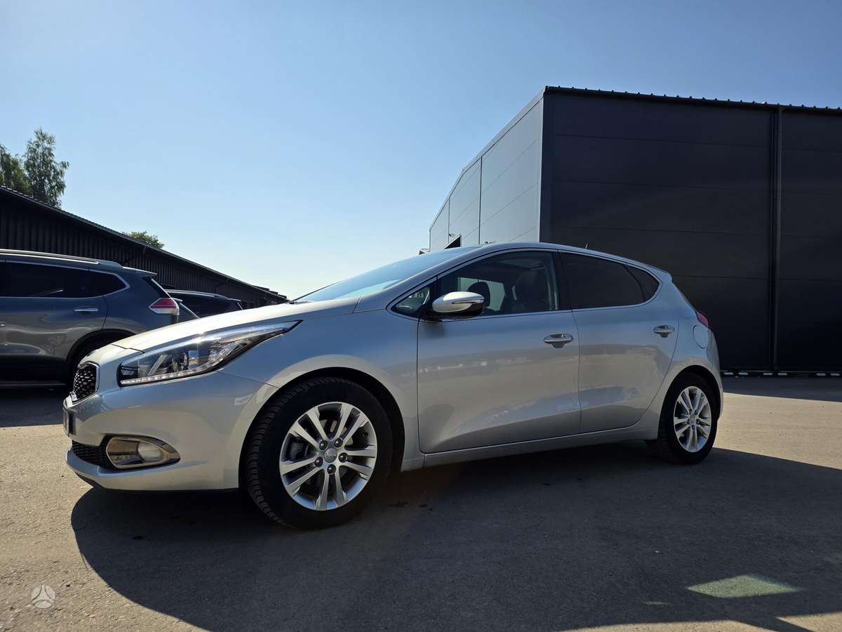 Kia Ceed, 1.6 l., hatchback