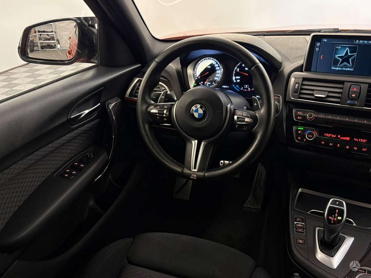 BMW 120, 2.0 l., hečbekas