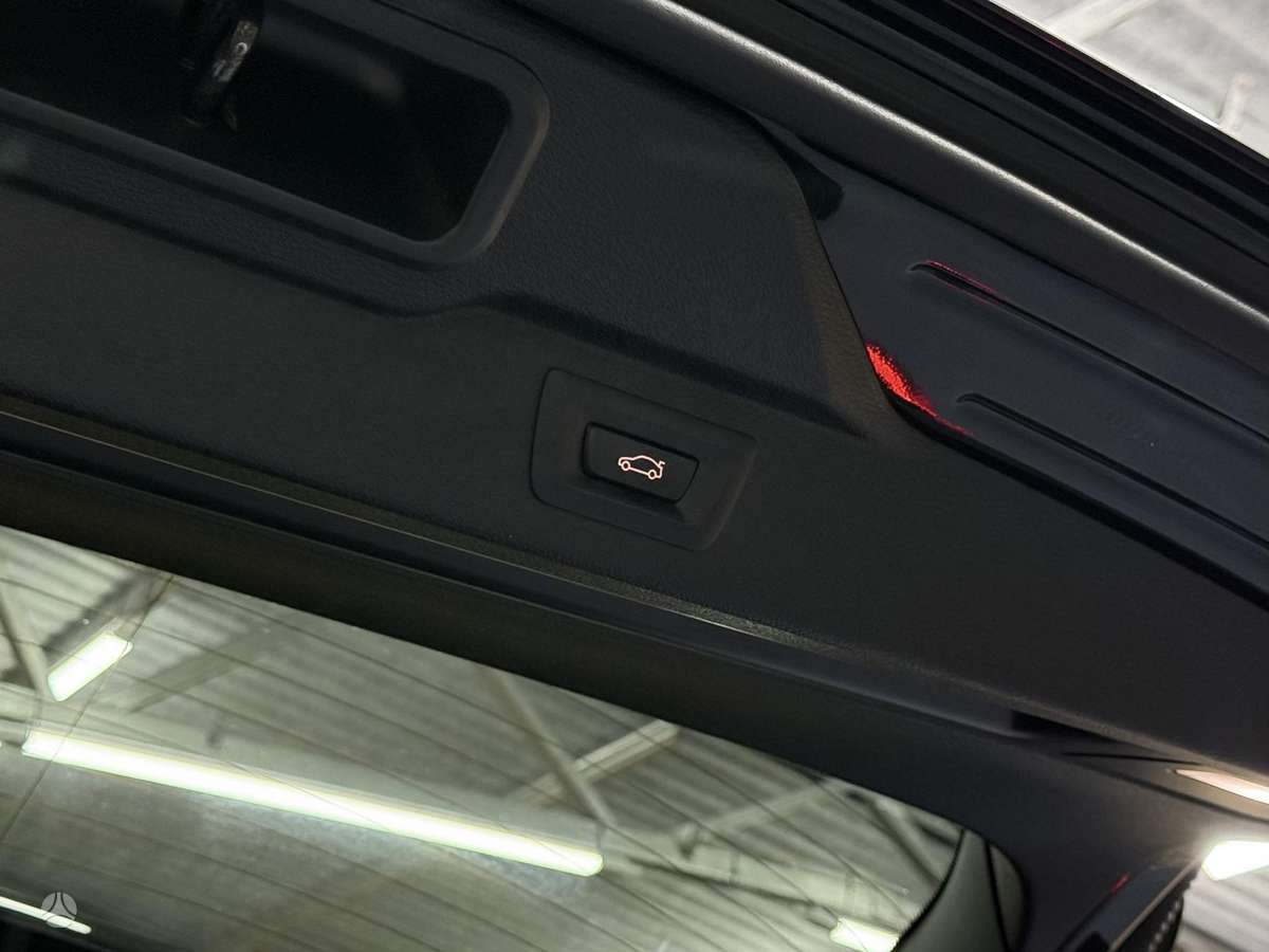 BMW X5, 3.0 l., off-road / crossover