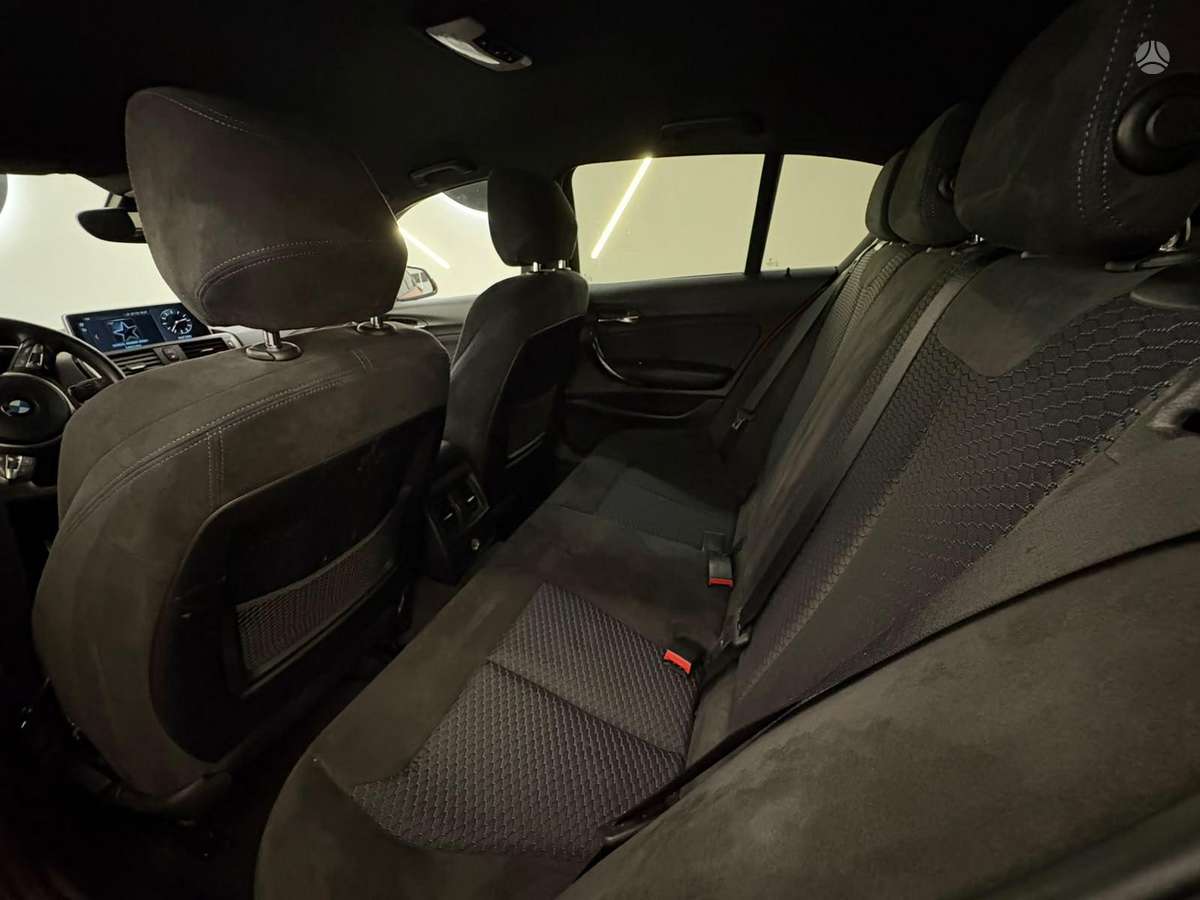 BMW 120, 2.0 l., hečbekas