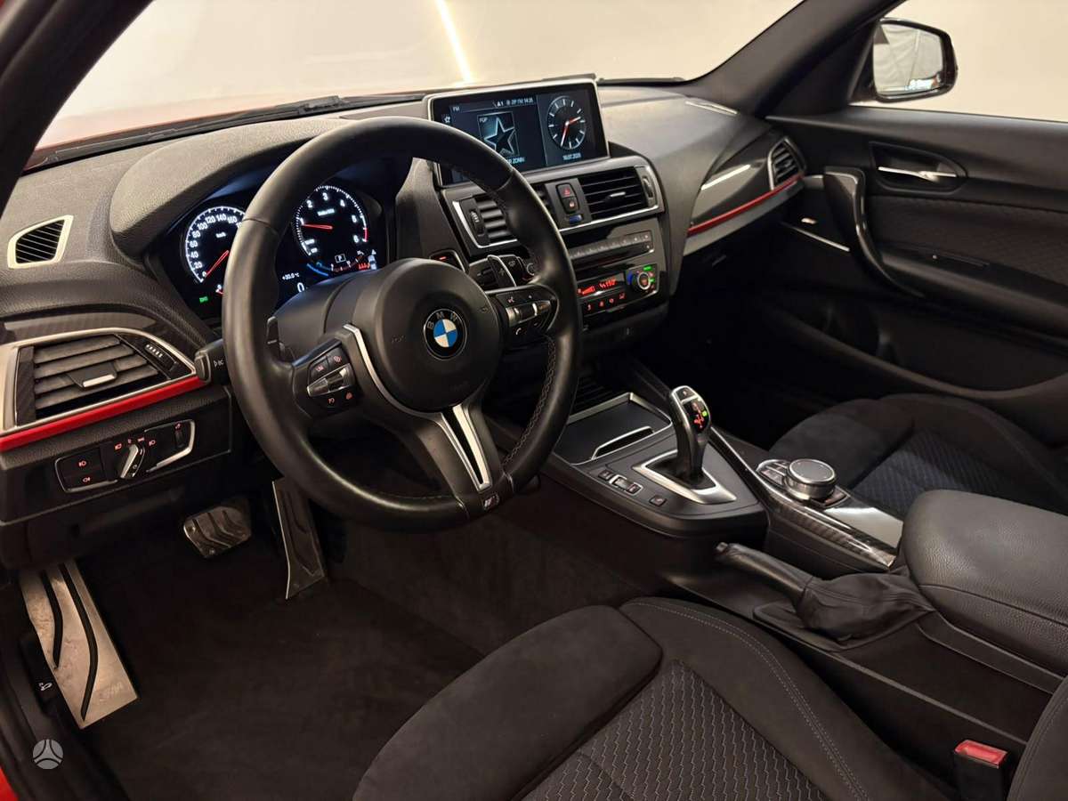 BMW 120, 2.0 l., hečbekas