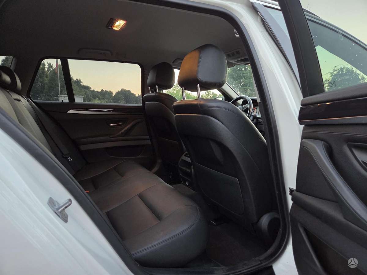 BMW 518, 2.0 l., wagon