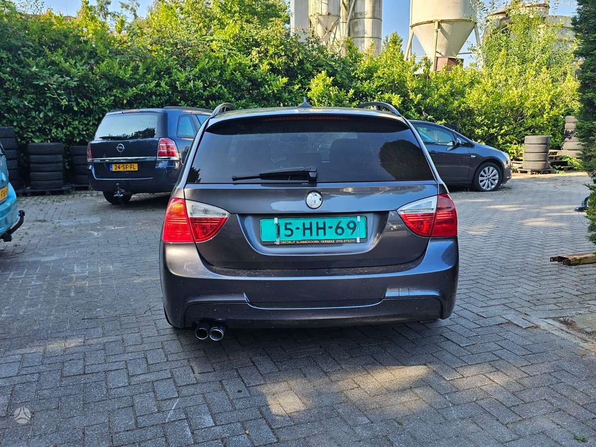BMW 320, 2.0 l., Универсал