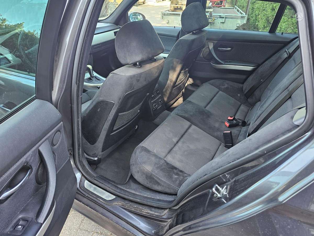 BMW 320, 2.0 l., universalas