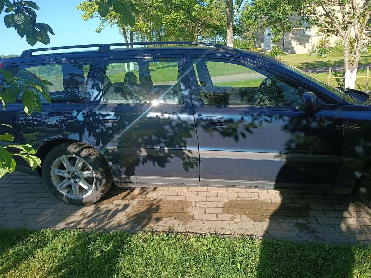 Volvo V70, 2.4 l., wagon