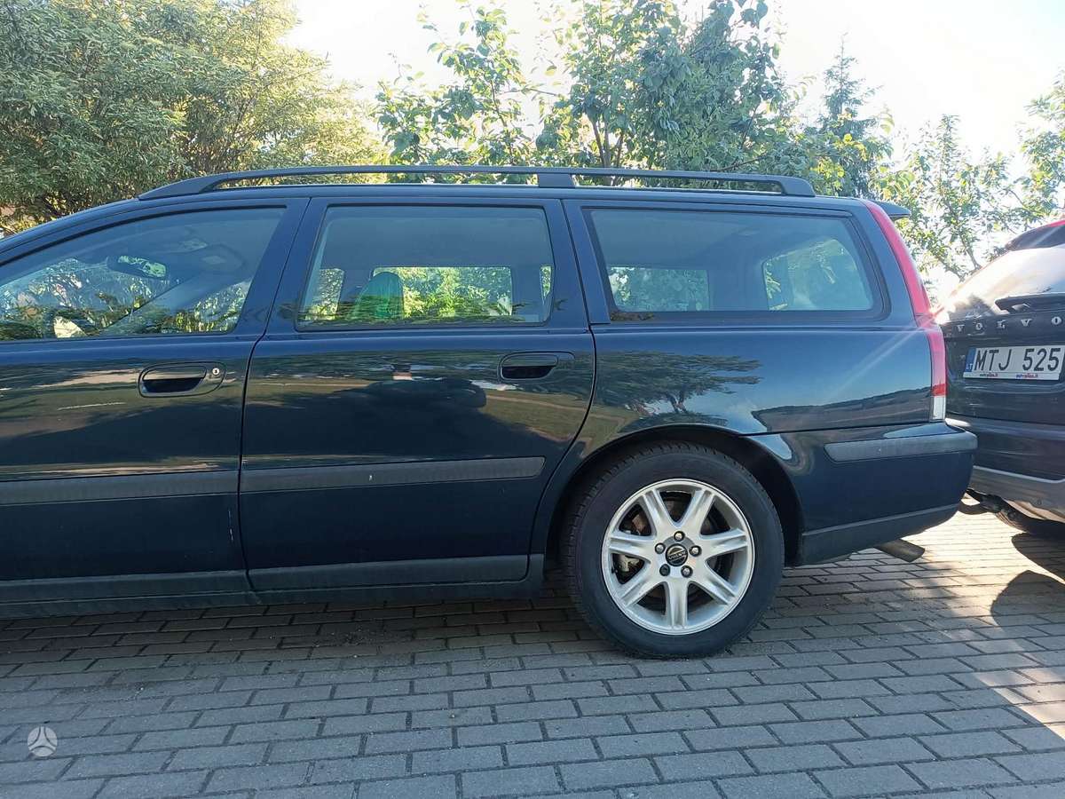 Volvo V70, 2.4 l., Универсал