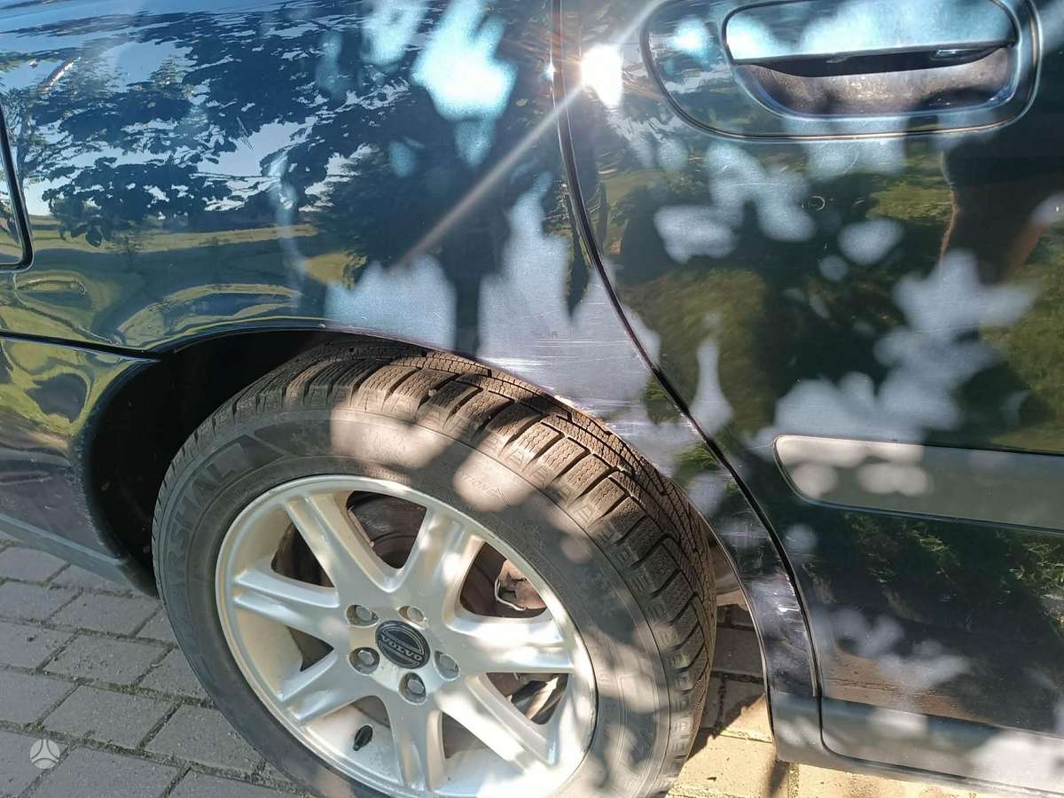 Volvo V70, 2.4 l., wagon