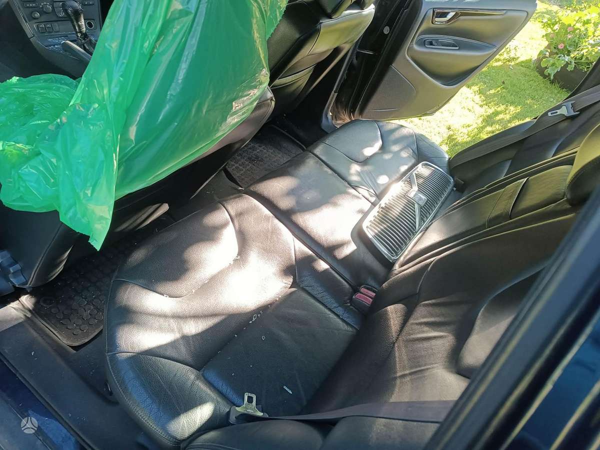 Volvo V70, 2.4 l., wagon