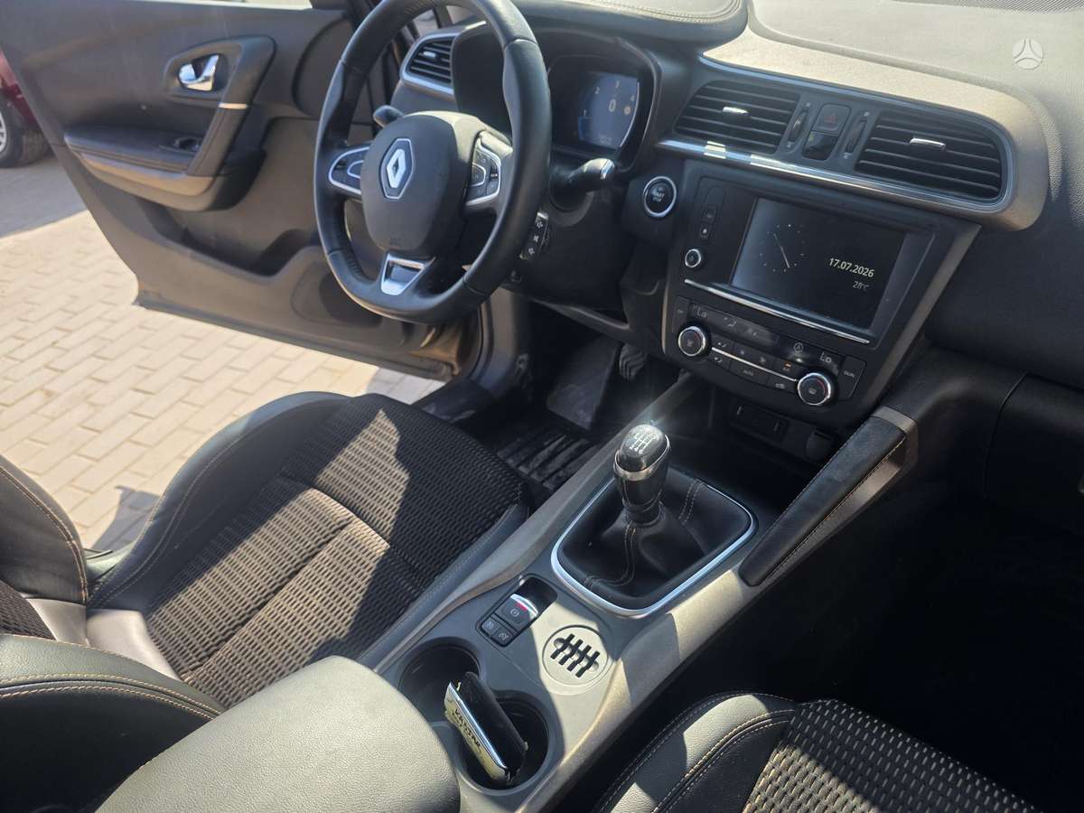 Renault Kadjar, 1.6 l., Минивэн