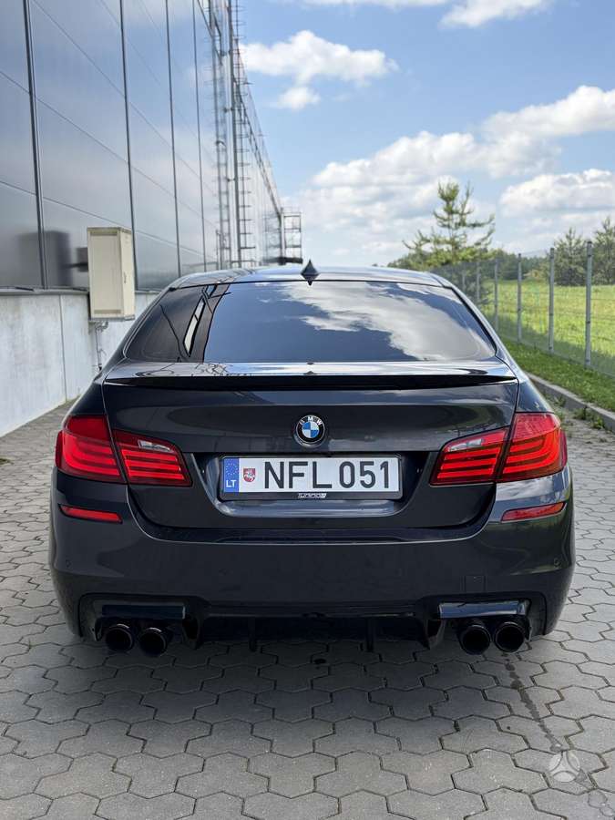 BMW 535, 3.0 l., Седан
