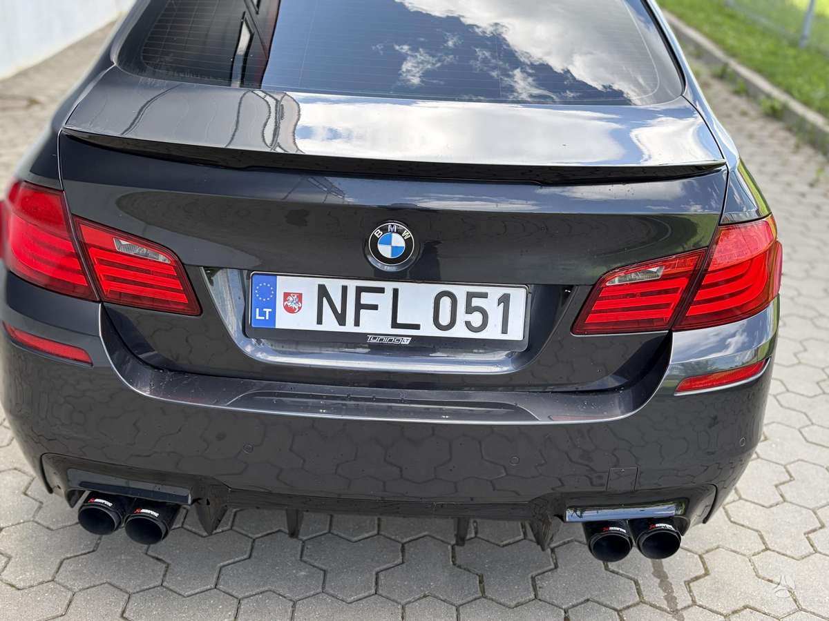 BMW 535, 3.0 l., Седан