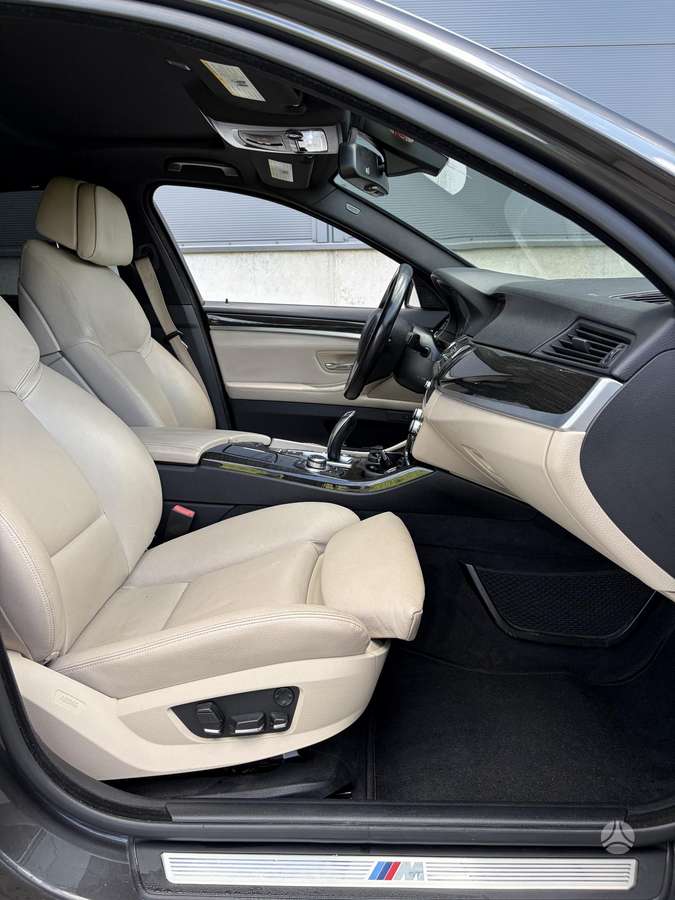 BMW 535, 3.0 l., Седан