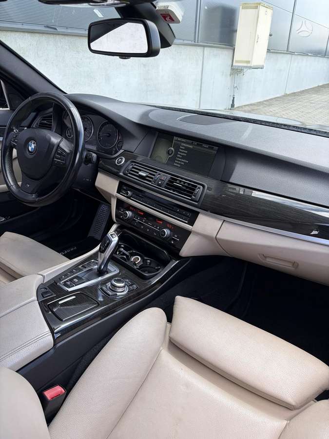BMW 535, 3.0 l., Седан