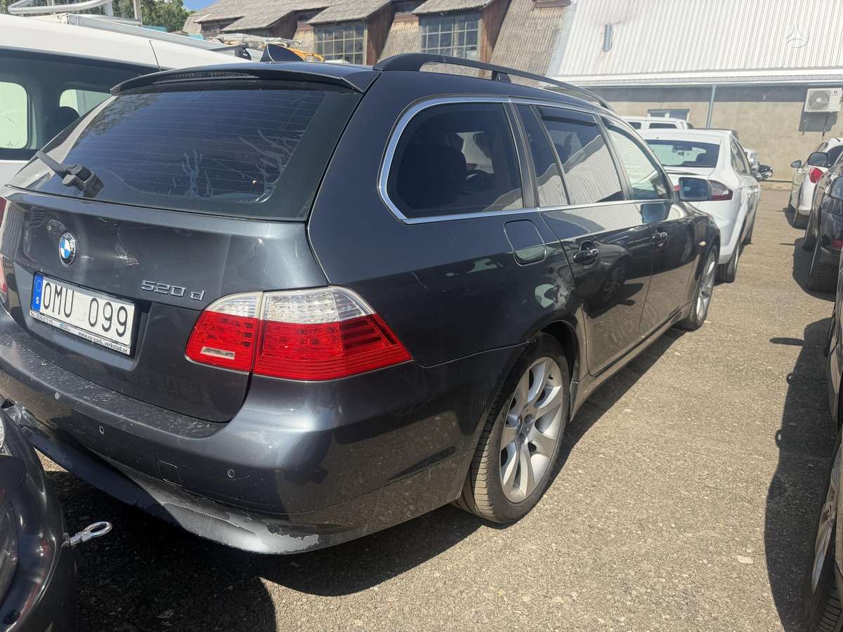 BMW 520, 2.0 l., universalas