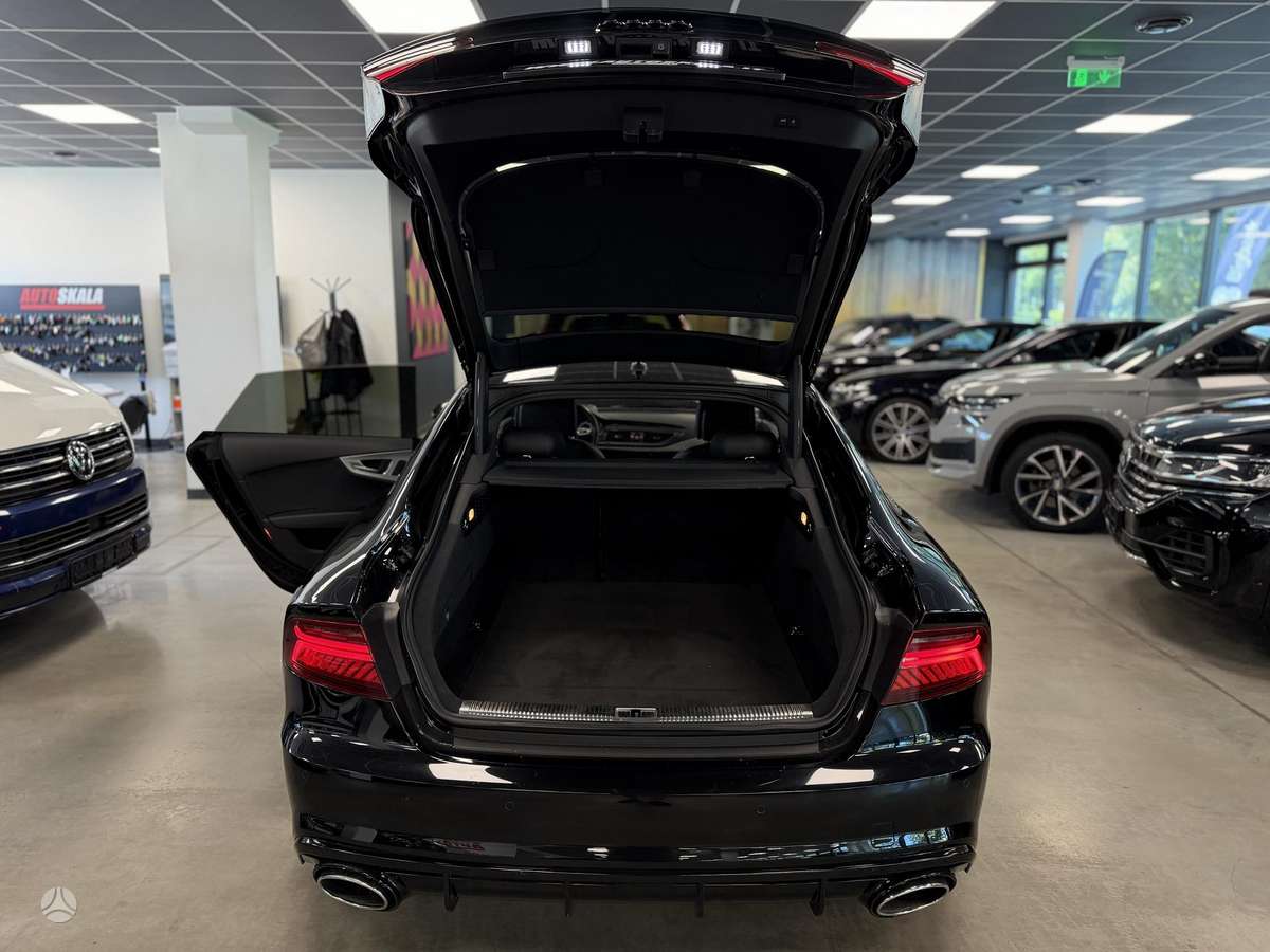 Audi A7, 3.0 l., hatchback
