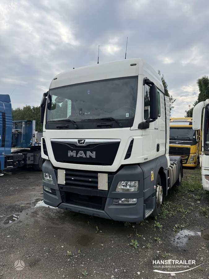 MAN TGX 18.460 Engine problem, double sleeper
