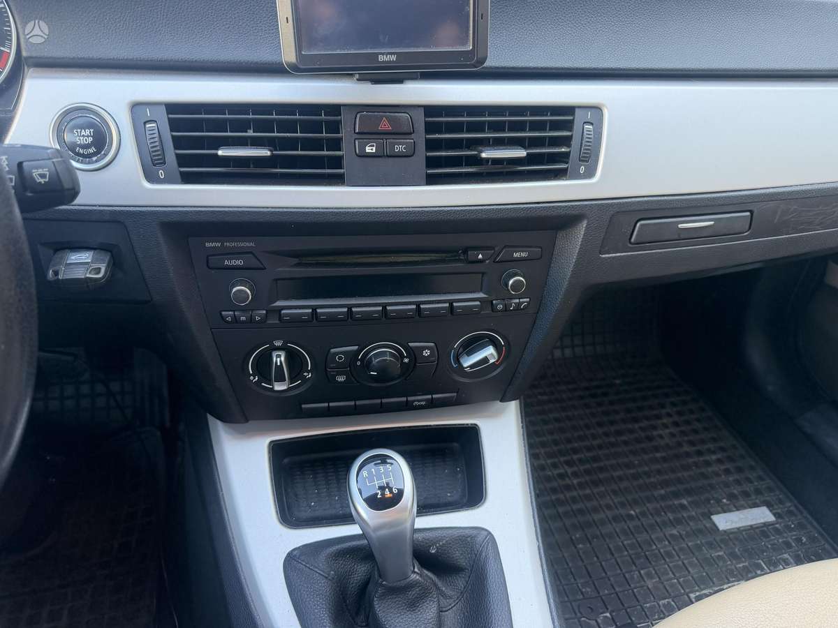 BMW 320, 2.0 l., Универсал