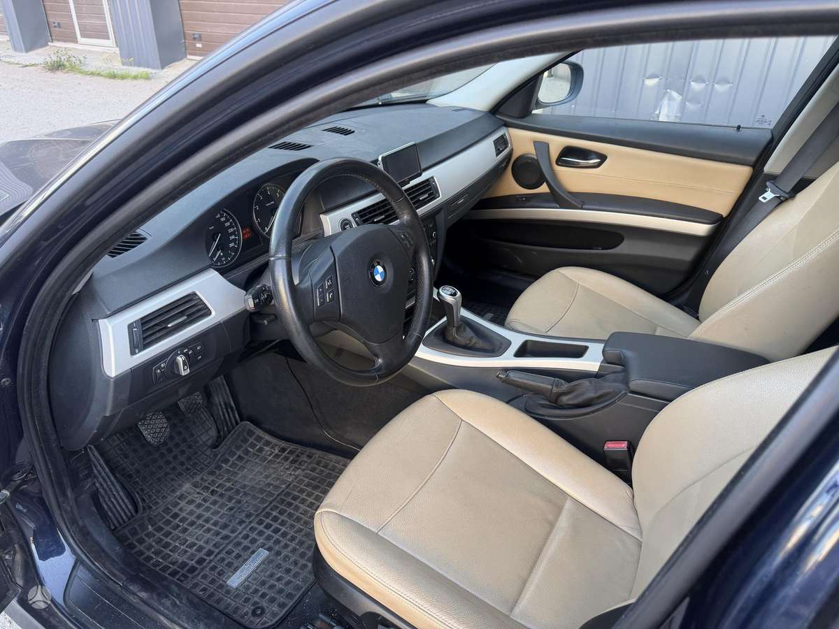 BMW 320, 2.0 l., wagon