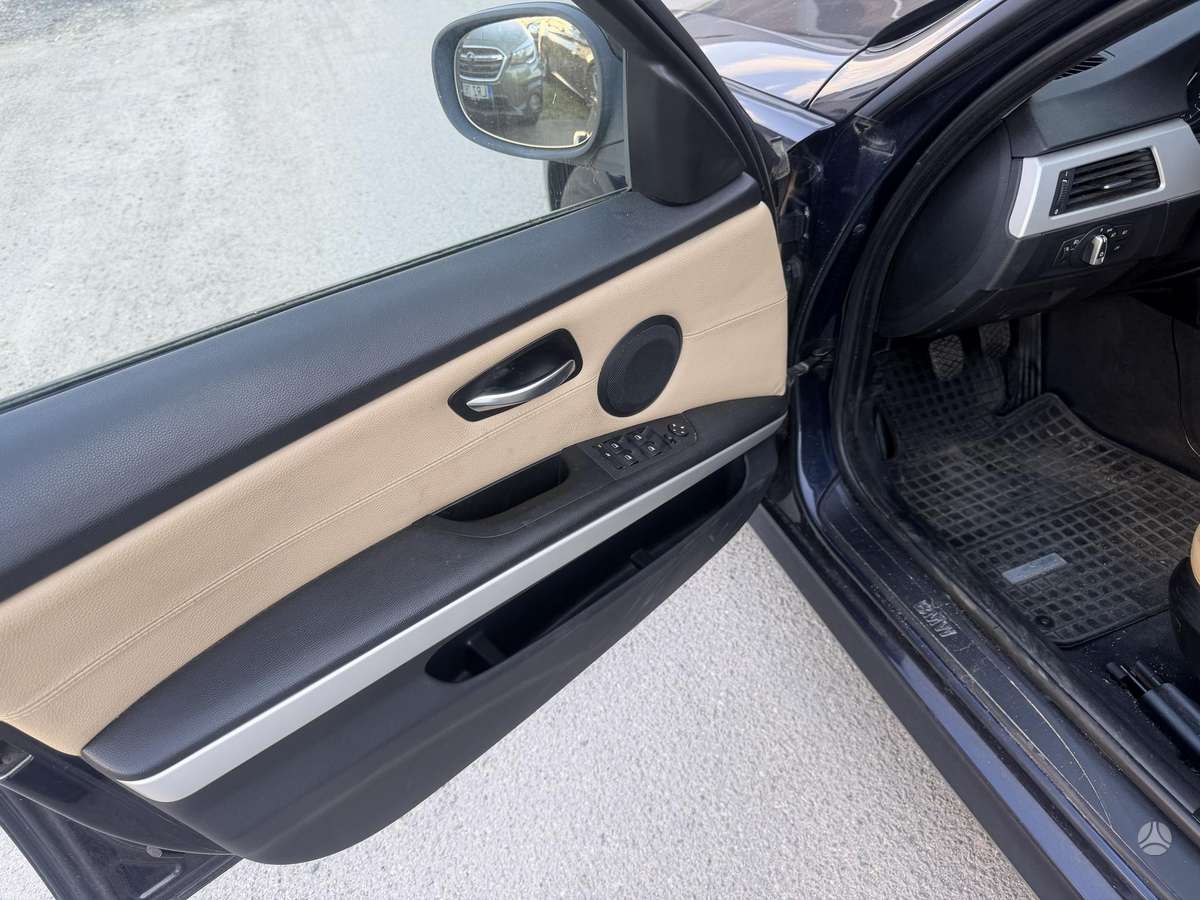 BMW 320, 2.0 l., wagon