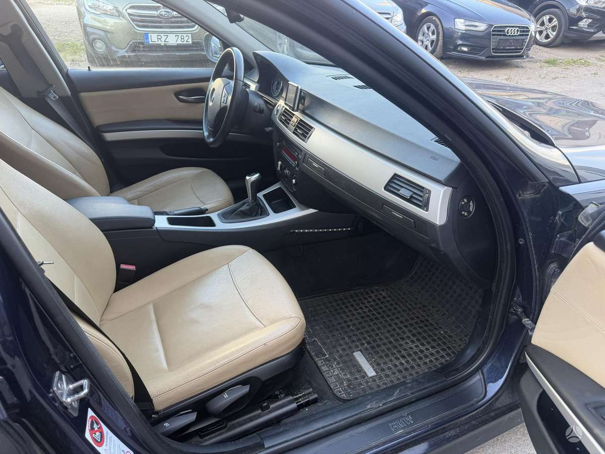 BMW 320, 2.0 l., wagon