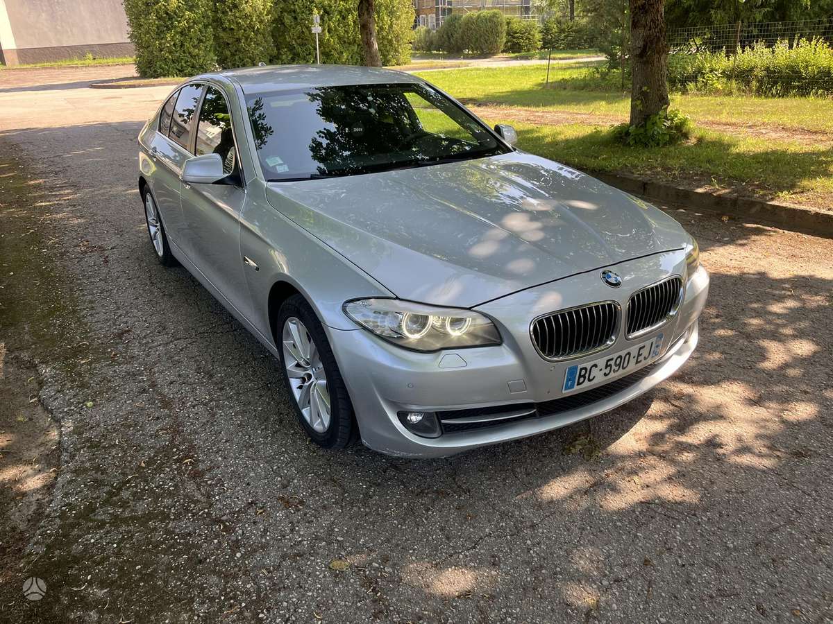 BMW 520, 2.0 l., sedanas