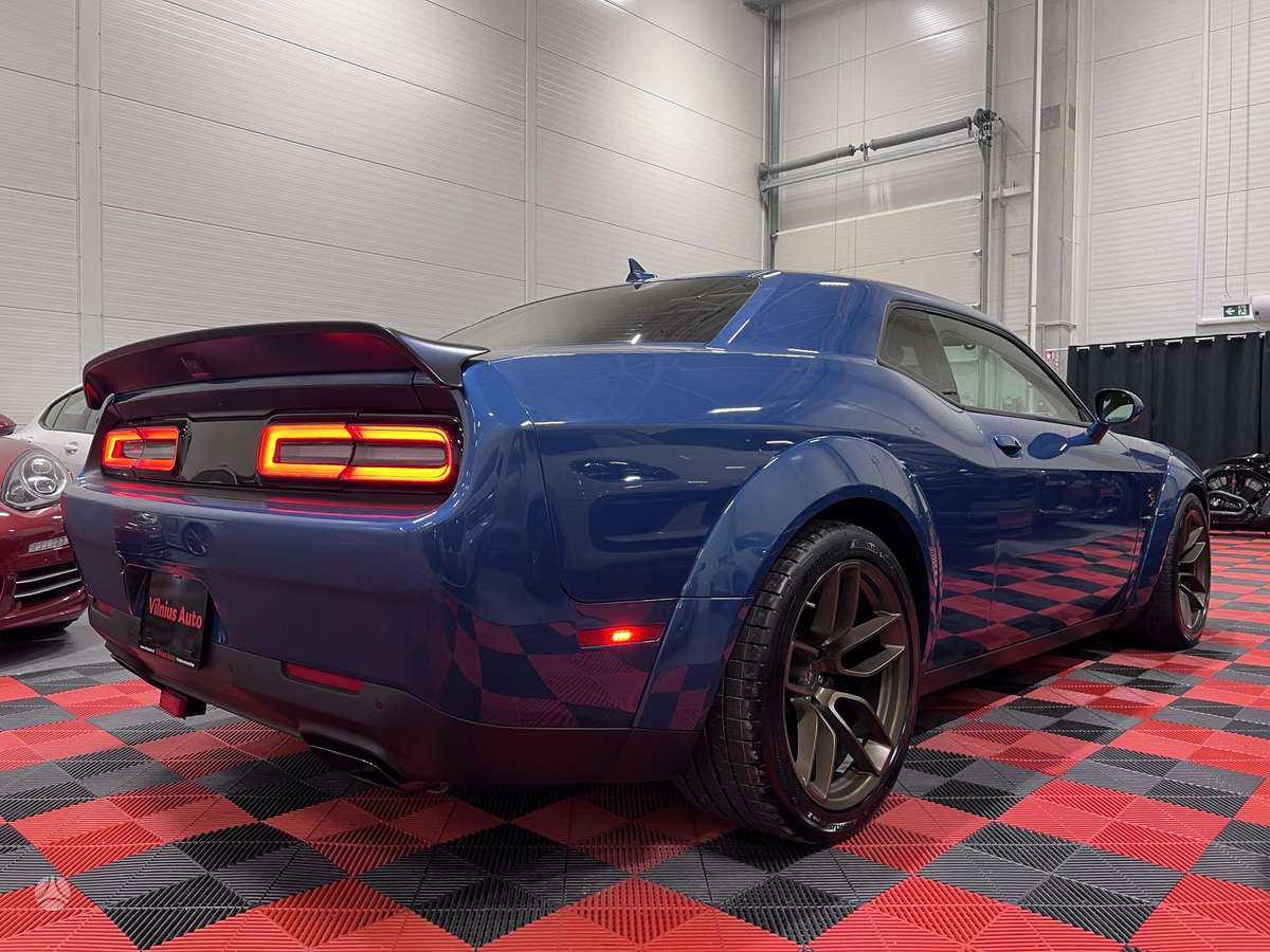Dodge Challenger, 6.2 l., coupe