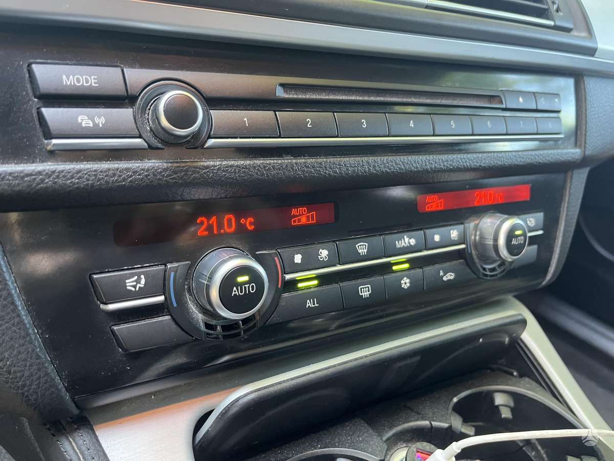 BMW 520, 2.0 l., sedanas