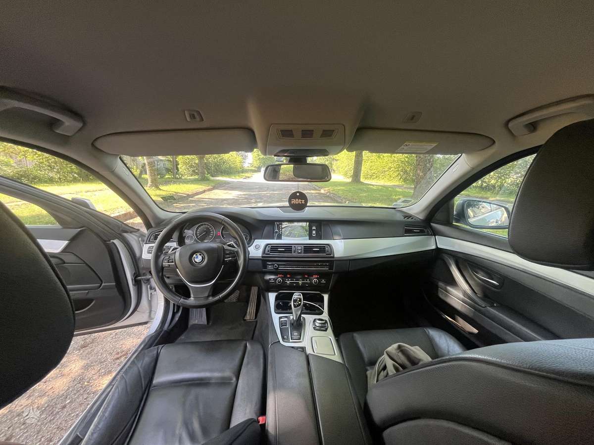 BMW 520, 2.0 l., sedanas