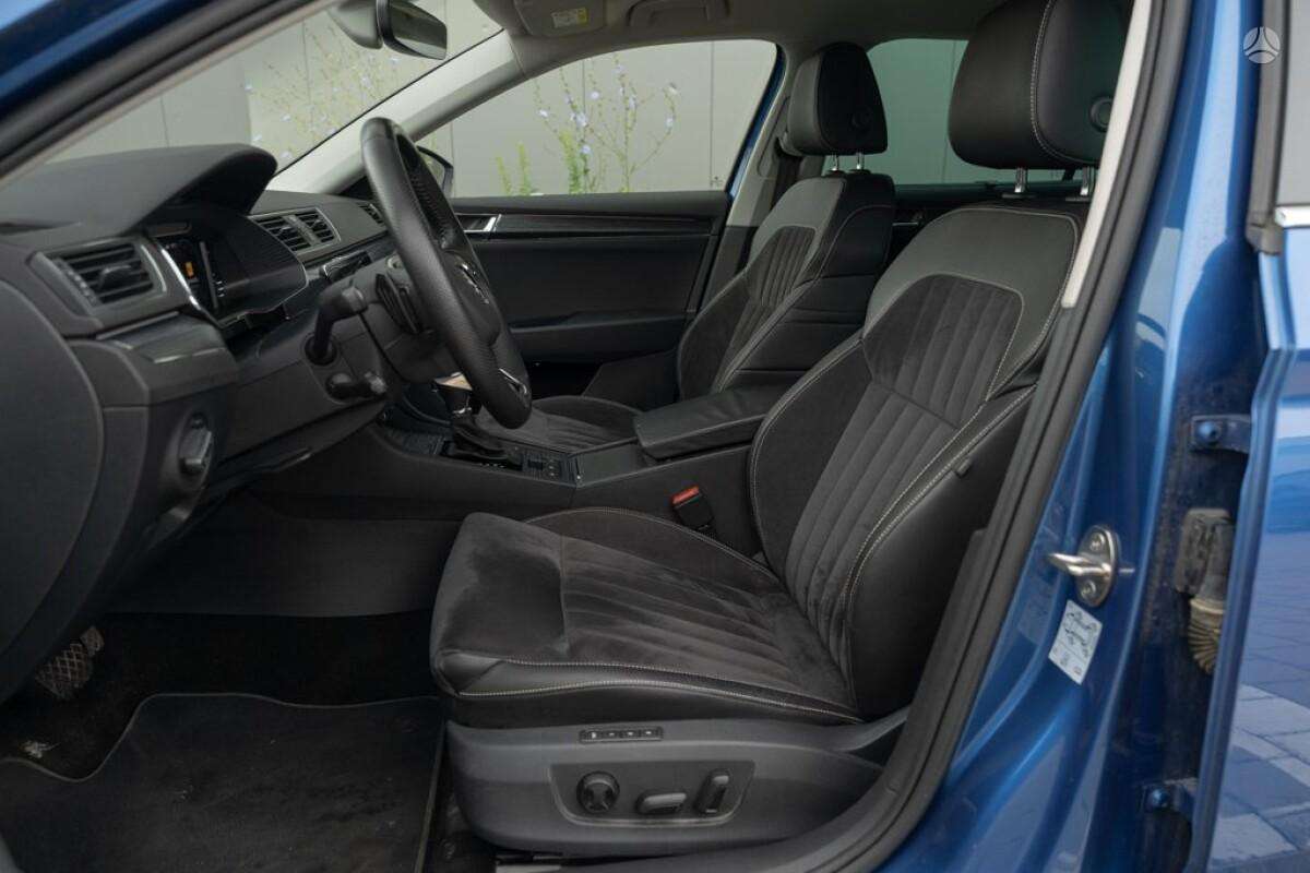 Skoda Superb, 2.0 l., hatchback
