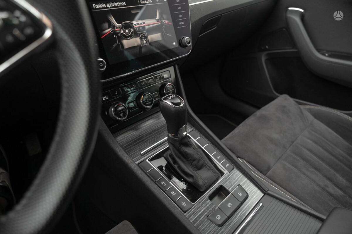 Skoda Superb, 2.0 l., Хэтчбек
