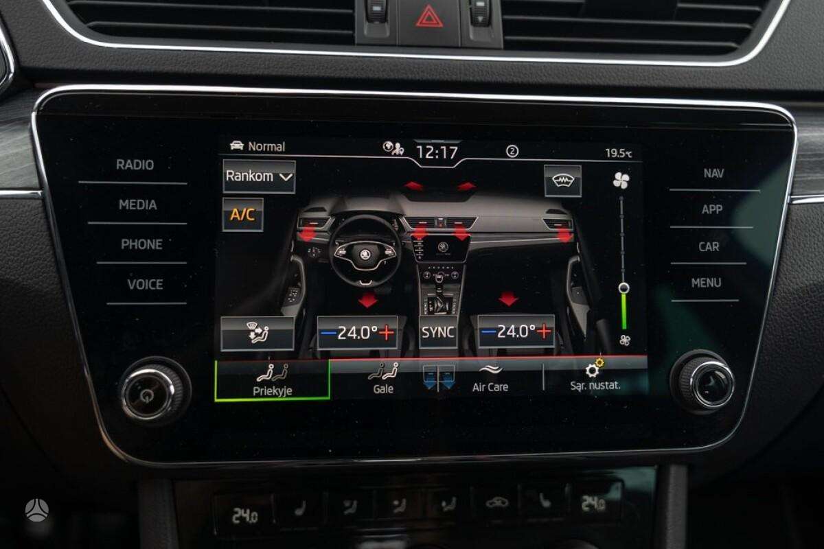 Skoda Superb, 2.0 l., Хэтчбек