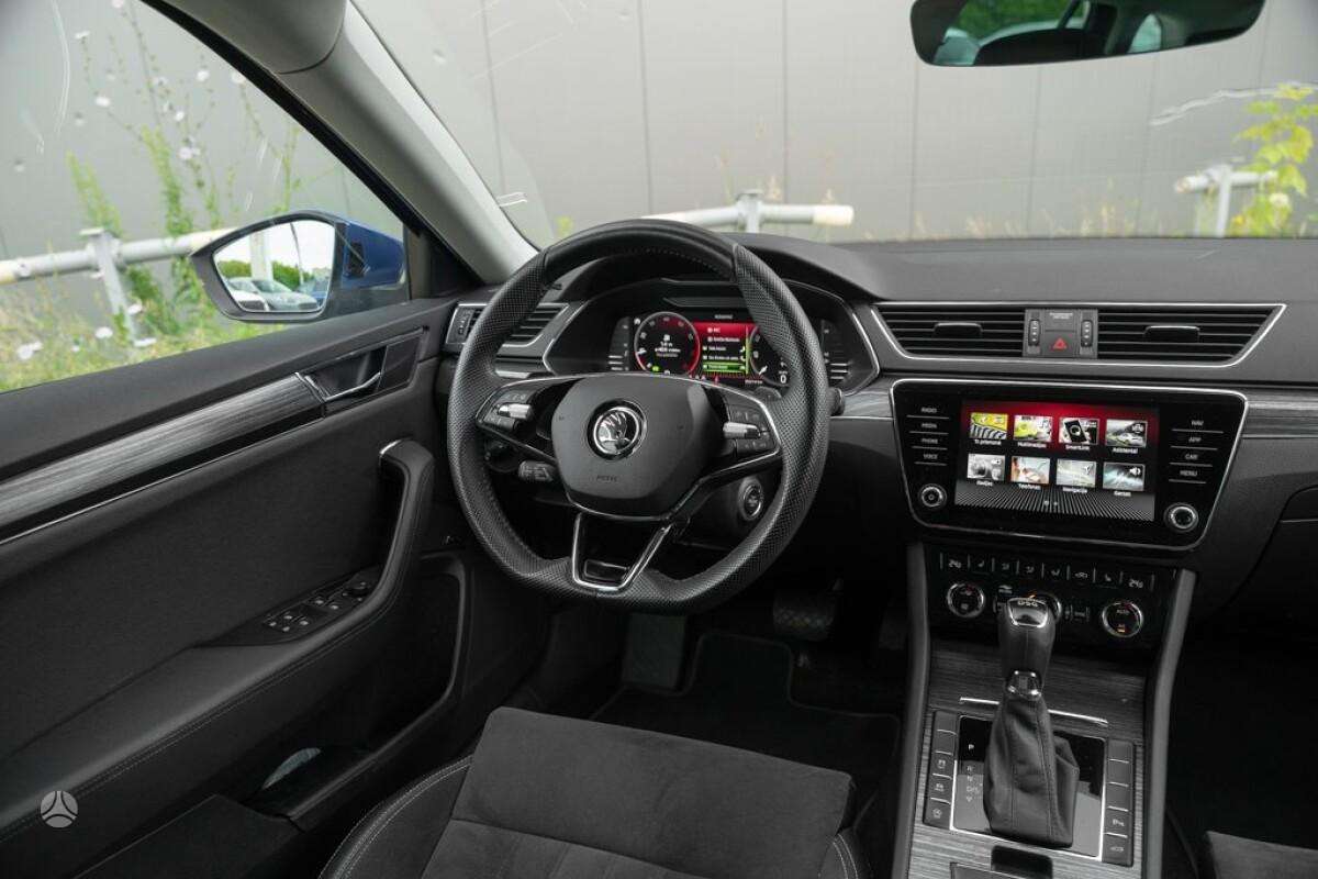 Skoda Superb, 2.0 l., hatchback