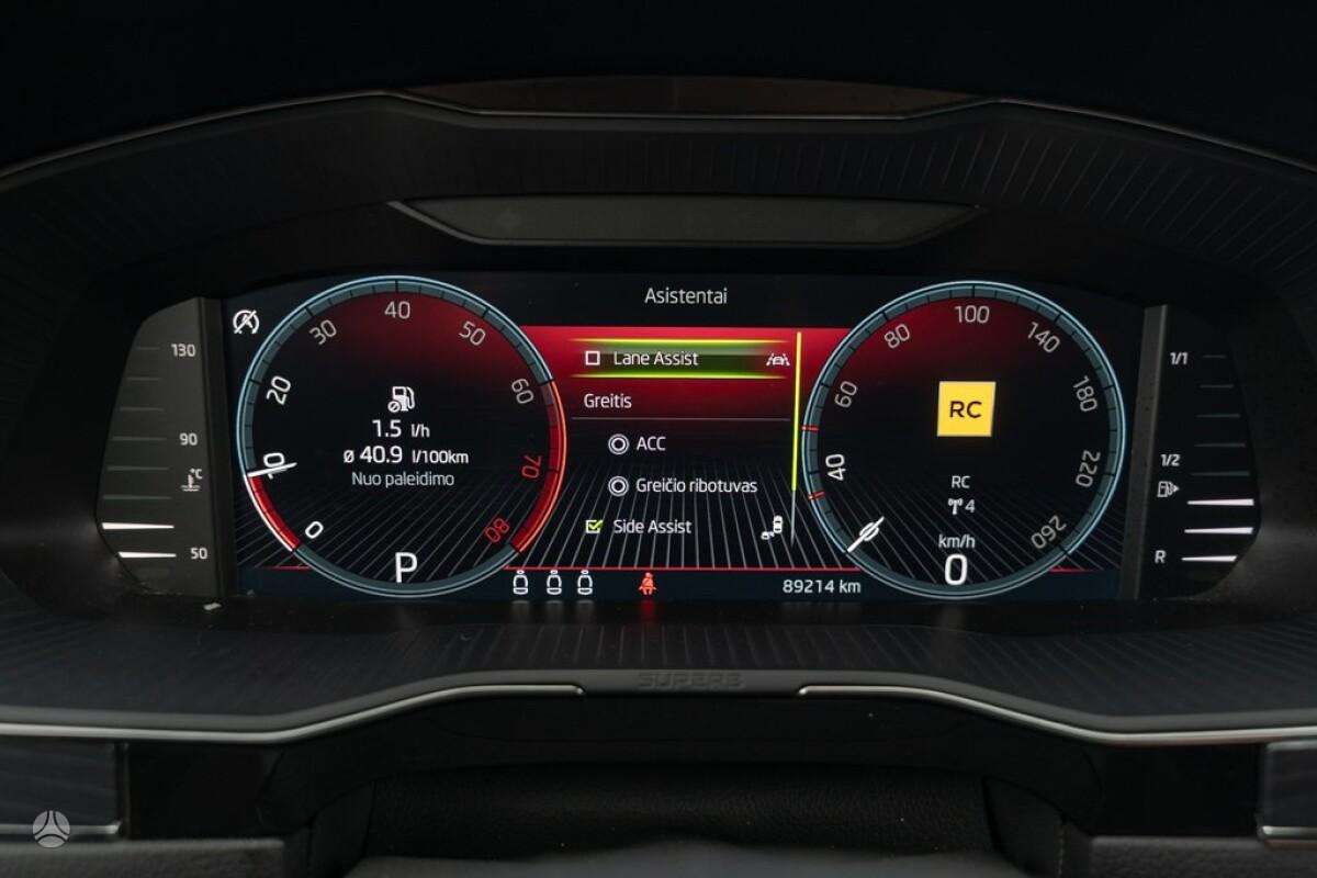 Skoda Superb, 2.0 l., hatchback