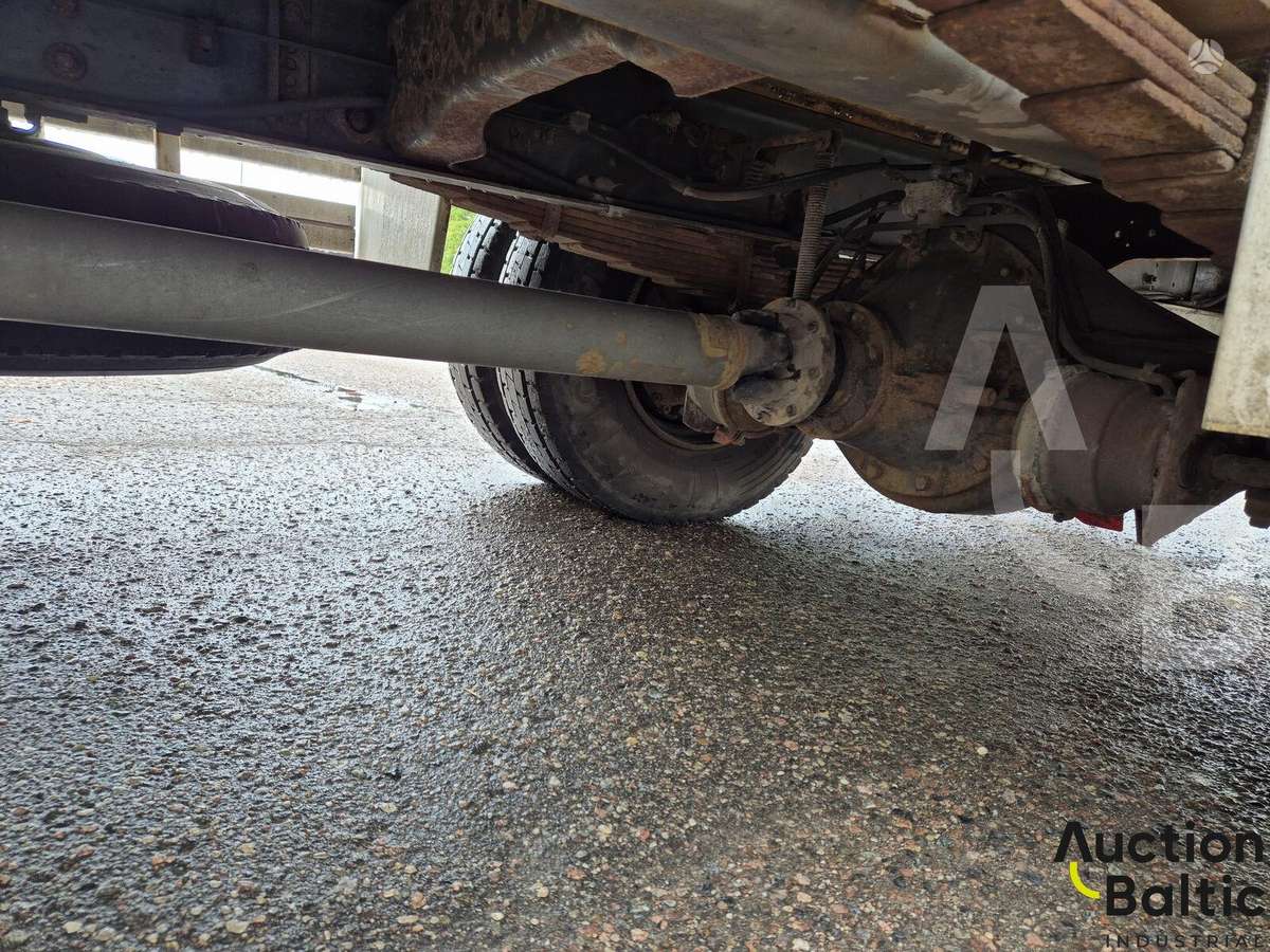 Volvo FL6 110, автовышки
