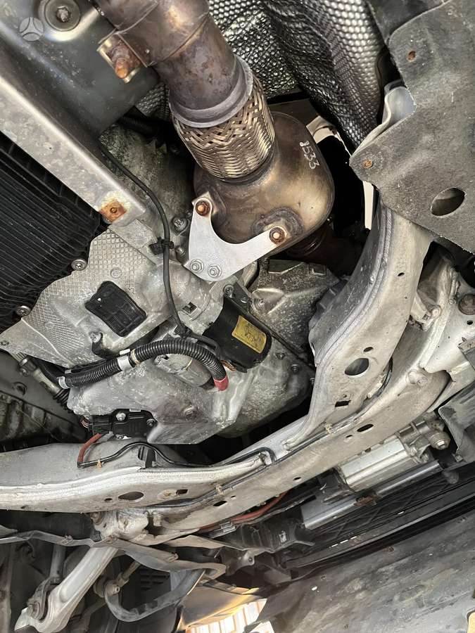 BMW 520, 2.0 l., Седан