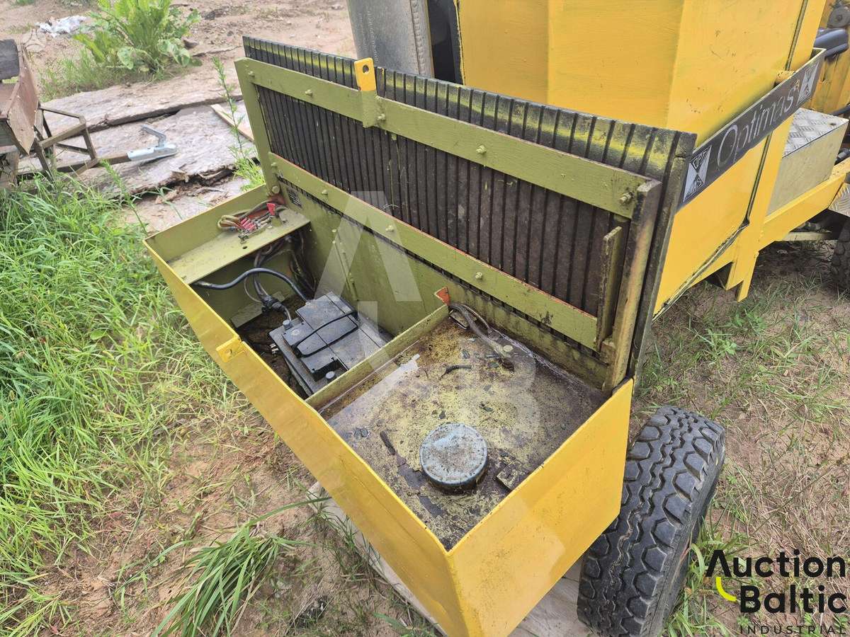 -Kita- 55, paving machinery